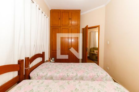 Casa à venda com 160m², 3 quartos e 6 vagasQuarto 2