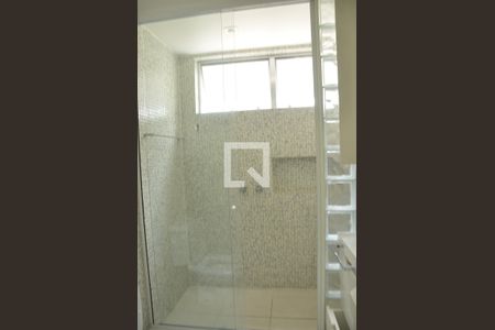 Apartamento à venda com 80m², 2 quartos e 1 vagaBanheiro 