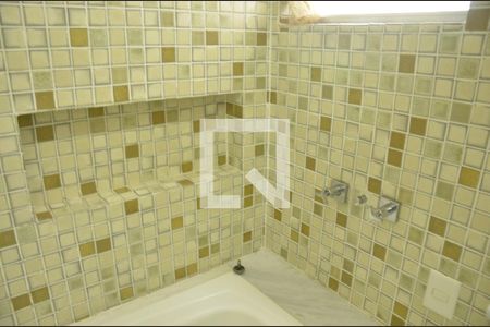 Apartamento à venda com 80m², 2 quartos e 1 vagaBanheiro do Quarto 1