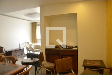 Apartamento à venda com 80m², 2 quartos e 1 vagaSala