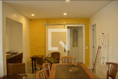 Apartamento à venda com 80m², 2 quartos e 1 vagaSala