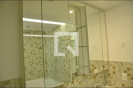 Apartamento à venda com 80m², 2 quartos e 1 vagaBanheiro do Quarto 1