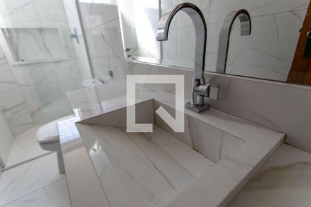 Banheiro 1 de apartamento para alugar com 2 quartos, 120m² em Castelo, Belo Horizonte