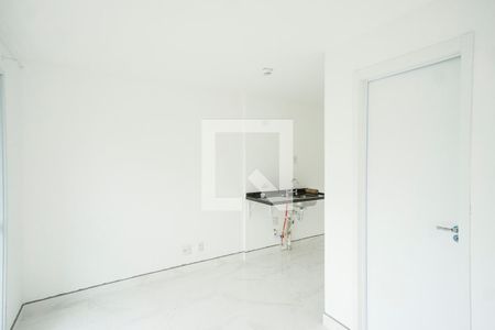 Sala quarto e cozinha de kitnet/studio para alugar com 1 quarto, 24m² em Cidade Mãe do Céu, São Paulo