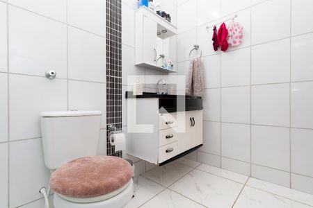 Casa à venda com 145m², 3 quartos e 2 vagasBanheiro da Suíte