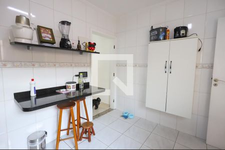 Casa de condomínio à venda com 100m², 3 quartos e 2 vagas Casa de condomínio à venda com 100m², 3 quartos e 2 vagasCozinha