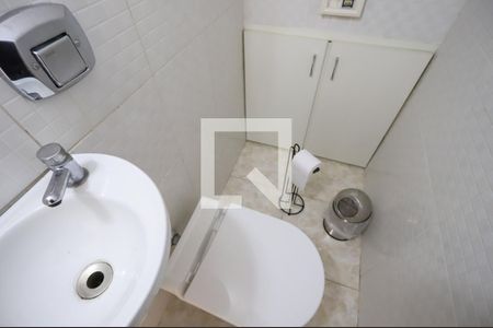 Lavabo de casa de condomínio à venda com 3 quartos, 100m² em Vila Romero, São Paulo
