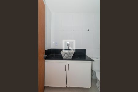 Casa para alugar com 60m², 2 quartos e sem vagaBanheiro