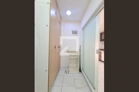 Casa de condomínio à venda com 70m², 2 quartos e 1 vaga Casa de condomínio à venda com 70m², 2 quartos e 1 vagaÁrea de Serviço