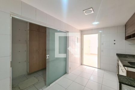 Cozinha de casa de condomínio à venda com 2 quartos, 70m² em Maria da Graça, Rio de Janeiro