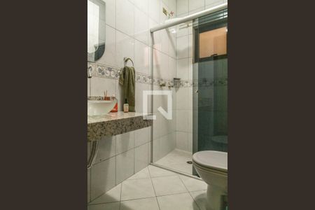 Casa à venda com 300m², 4 quartos e 2 vagasBanheiro