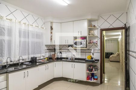 Casa à venda com 300m², 4 quartos e 2 vagasCozinha