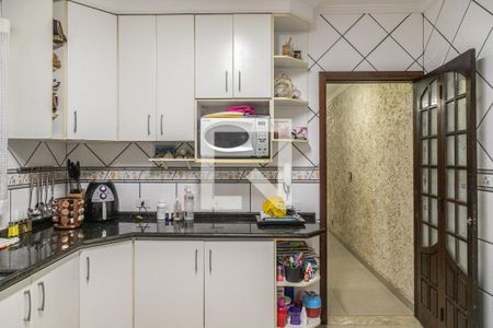 Casa à venda com 300m², 4 quartos e 2 vagasCozinha