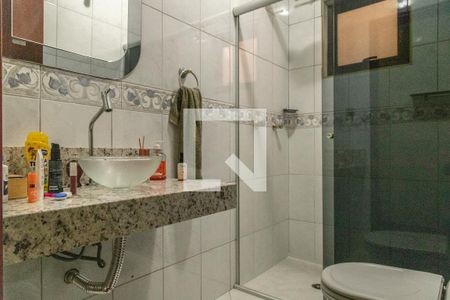 Casa à venda com 300m², 4 quartos e 2 vagasBanheiro