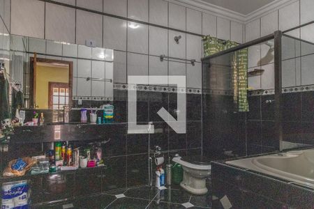 Casa à venda com 300m², 4 quartos e 2 vagasBanheiro da Suíte