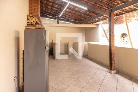 Casa à venda com 300m², 4 quartos e 2 vagasTerraço