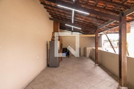 Casa à venda com 300m², 4 quartos e 2 vagasTerraço
