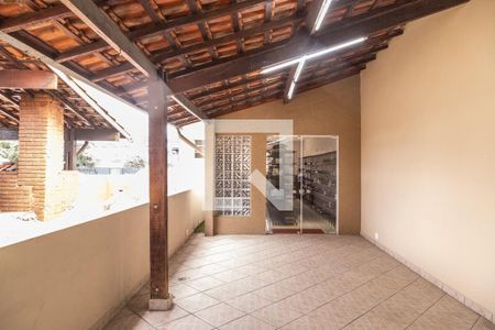 Casa à venda com 300m², 4 quartos e 2 vagasTerraço