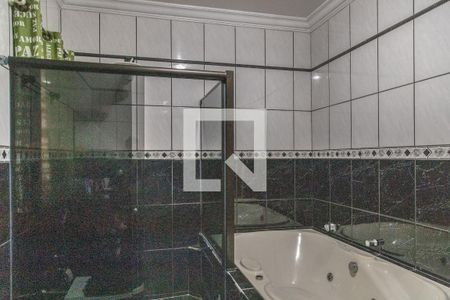 Casa à venda com 300m², 4 quartos e 2 vagasBanheiro da Suíte