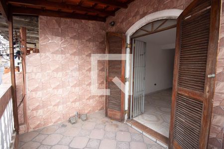 Casa para alugar com 150m², 2 quartos e 1 vaga Casa para alugar com 150m², 2 quartos e 1 vagaVaranda Suite