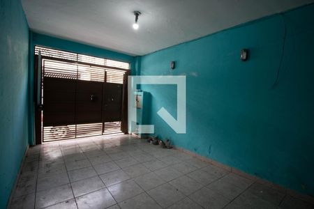 Casa para alugar com 150m², 2 quartos e 1 vaga Casa para alugar com 150m², 2 quartos e 1 vagaGaragem