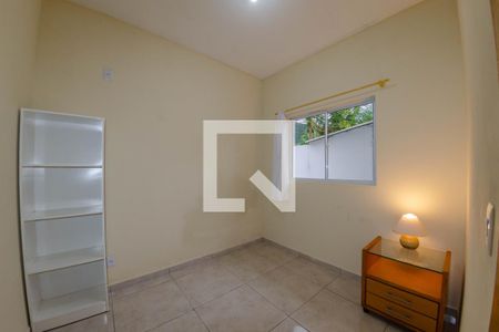 Quarto de apartamento para alugar com 1 quarto, 25m² em São João do Rio Vermelho, Florianópolis