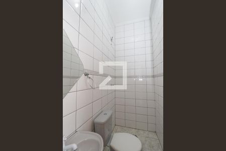 Casa para alugar com 150m², 3 quartos e 2 vagasBanheiro de Serviço