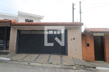 Casa para alugar com 150m², 3 quartos e 2 vagasFachada