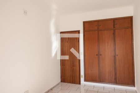 Apartamento para alugar com 120m², 3 quartos e 2 vagas Apartamento para alugar com 120m², 3 quartos e 2 vagasSuíte