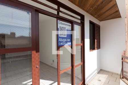 Apartamento para alugar com 120m², 3 quartos e 2 vagas Apartamento para alugar com 120m², 3 quartos e 2 vagasVaranda