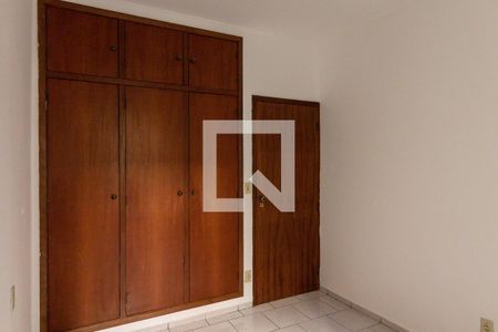 Apartamento para alugar com 120m², 3 quartos e 2 vagas Apartamento para alugar com 120m², 3 quartos e 2 vagasQuarto 2