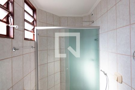 Banheiro da Suíte de apartamento para alugar com 3 quartos, 120m² em Jardim São Luiz, Ribeirão Preto