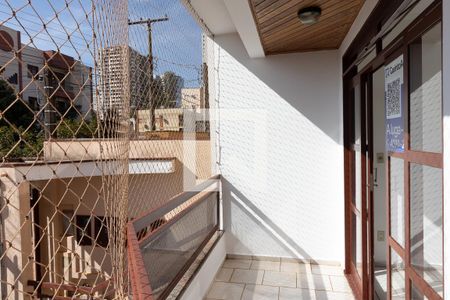 Apartamento para alugar com 120m², 3 quartos e 2 vagas Apartamento para alugar com 120m², 3 quartos e 2 vagasVaranda
