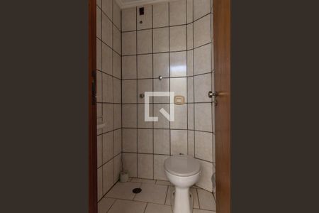 Apartamento para alugar com 120m², 3 quartos e 2 vagas Apartamento para alugar com 120m², 3 quartos e 2 vagasBanheiro da Área de Serviço