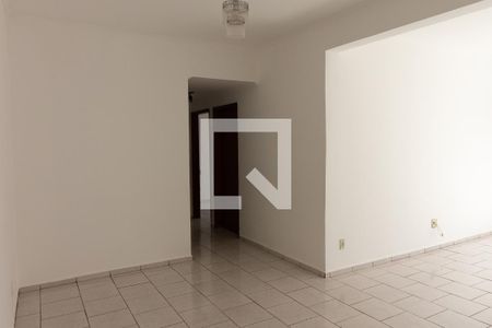 Apartamento para alugar com 120m², 3 quartos e 2 vagas Apartamento para alugar com 120m², 3 quartos e 2 vagasSala