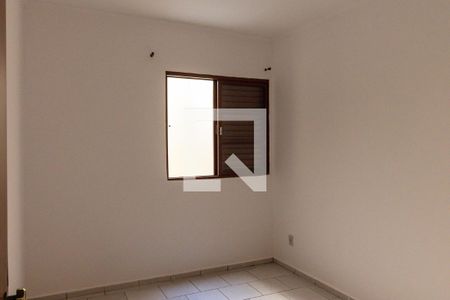 Apartamento para alugar com 120m², 3 quartos e 2 vagas Apartamento para alugar com 120m², 3 quartos e 2 vagasQuarto 2