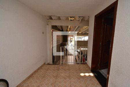 Casa à venda com 101m², 4 quartos e 2 vagas Casa à venda com 101m², 4 quartos e 2 vagasQuintal