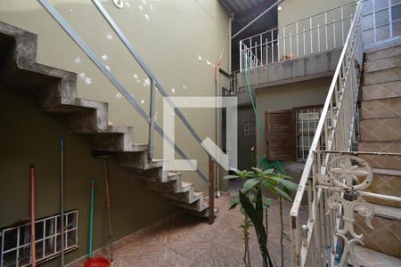 Casa à venda com 101m², 4 quartos e 2 vagas Casa à venda com 101m², 4 quartos e 2 vagasÁrea comum