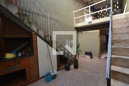 Casa à venda com 101m², 4 quartos e 2 vagas Casa à venda com 101m², 4 quartos e 2 vagasÁrea comum