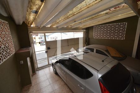 Casa à venda com 101m², 4 quartos e 2 vagas Casa à venda com 101m², 4 quartos e 2 vagasGaragem