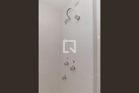 Apartamento à venda com 55m², 2 quartos e 1 vaga Apartamento à venda com 55m², 2 quartos e 1 vagaBanheiro