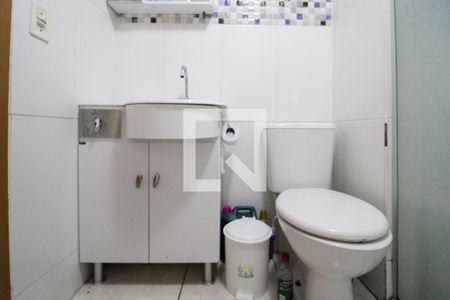 Apartamento para alugar com 47m², 2 quartos e 2 vagas Apartamento para alugar com 47m², 2 quartos e 2 vagasBanheiro