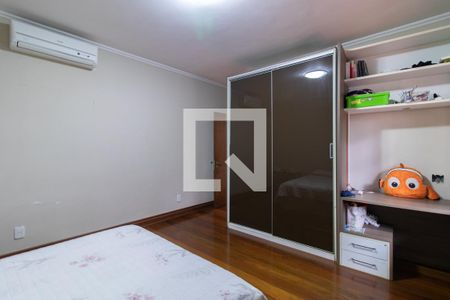 Casa à venda com 420m², 4 quartos e 4 vagasQuarto 4