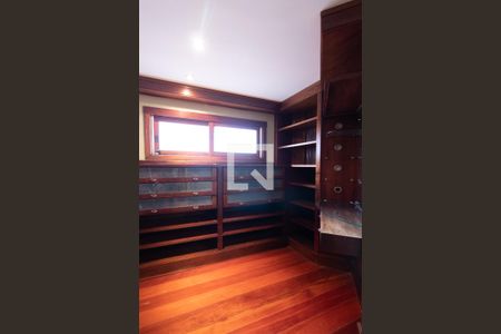 Casa à venda com 420m², 4 quartos e 4 vagasQuarto 1