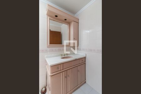 Casa à venda com 420m², 4 quartos e 4 vagasBanheiro