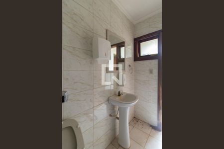 Casa à venda com 420m², 4 quartos e 4 vagasBanheiro de Serviço