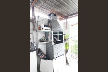 Casa à venda com 67m², 3 quartos e sem vagaÁrea de serviço 1