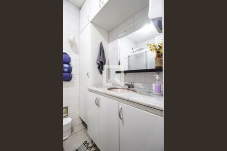 Casa à venda com 67m², 3 quartos e sem vagaBanheiro 1