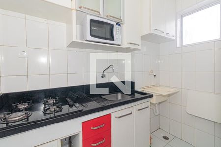 Apartamento para alugar com 45m², 2 quartos e 1 vaga Apartamento para alugar com 45m², 2 quartos e 1 vagaCozinha e Área de Serviço