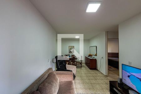 Sala de Estar de apartamento à venda com 2 quartos, 60m² em Jardim Santa Emília, São Paulo